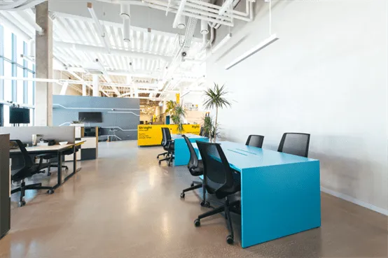 modern-interior-of-spacious